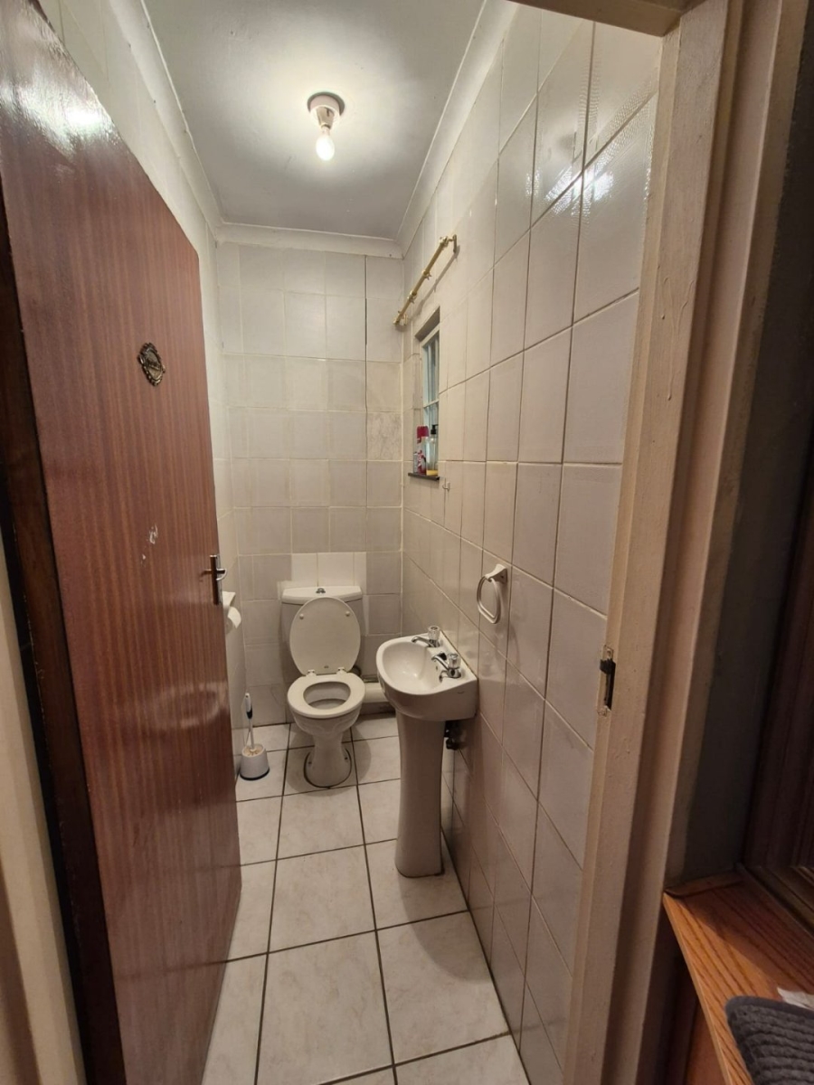To Let 3 Bedroom Property for Rent in Universitas Ridge Free State